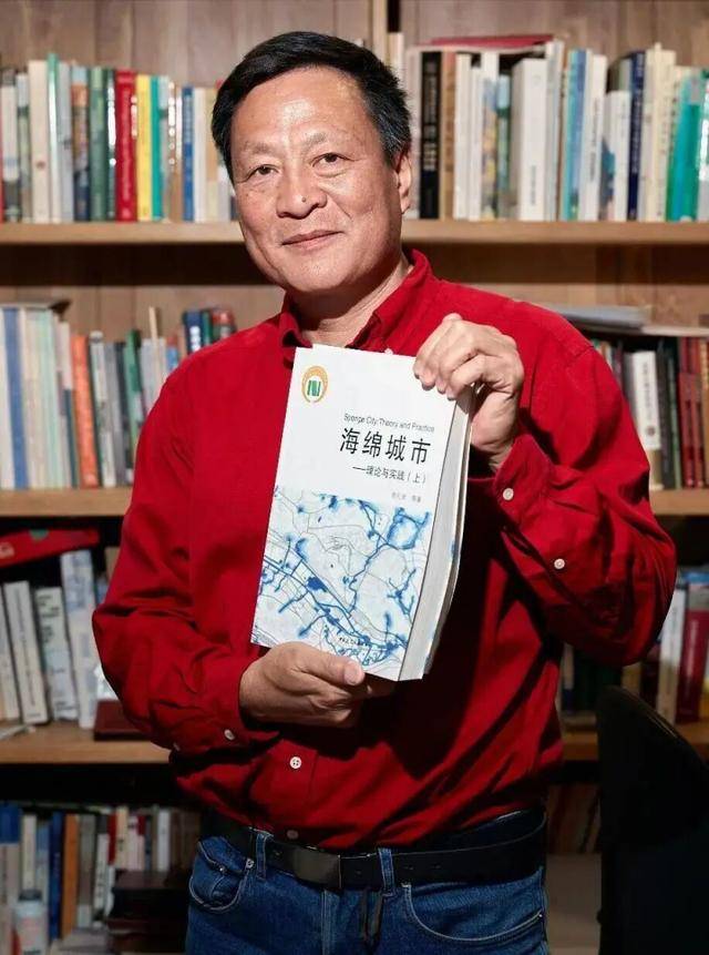 本月刚上福布斯榜的北大教授<strong></p>
<p>百大集团股票</strong>,在巴西坠机遇难,警方披露详情