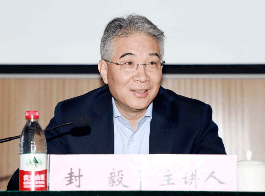 中纪委连发11人被查<strong></p>
<p>百大集团股票</strong>，副部级“老虎”落马