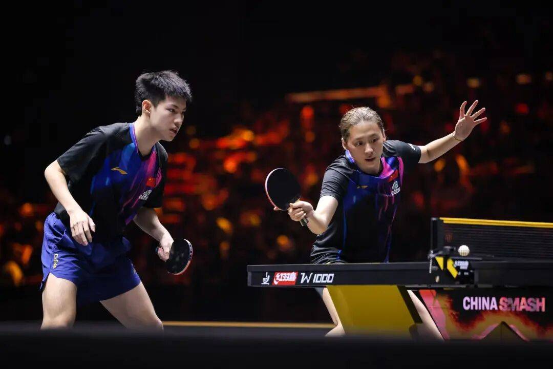 国乒提前锁定混双冠军<strong></p>
<p>天桥起重股票</strong>，男、女双打各有3对进4强 | WTT中国大满贯双打