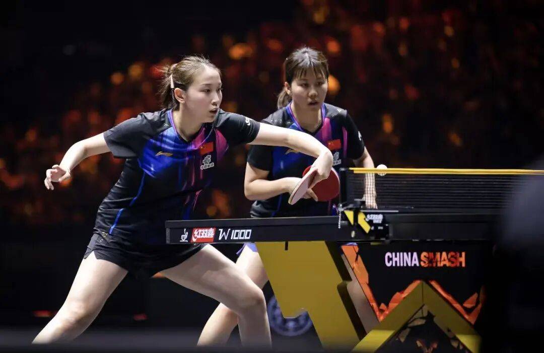 国乒提前锁定混双冠军<strong></p>
<p>天桥起重股票</strong>，男、女双打各有3对进4强 | WTT中国大满贯双打