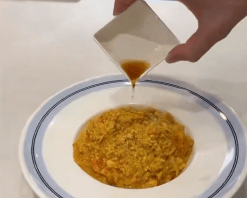 知名男歌手突然现身陌生人婚礼<strong></p>
<p>酒鬼酒股票</strong>，并随礼999元！