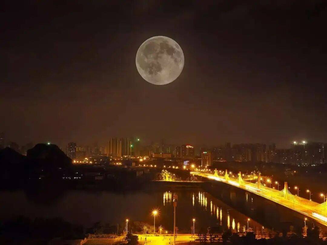 没有什么能阻挡!今天<strong></p>
<p>酒鬼酒股票</strong>,广西人就是要回家!