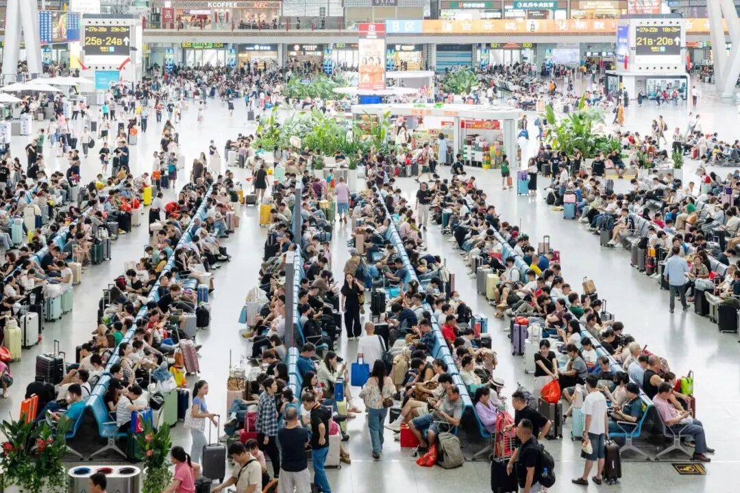 神预判<strong></p>
<p>赢时胜股票</strong>!第一波返程的“聪明人”在高速上精准相遇