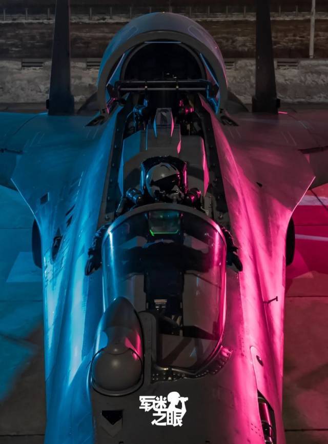 你没听错<strong></p>
<p>华菱钢铁股票</strong>！“歼-16没有短板”