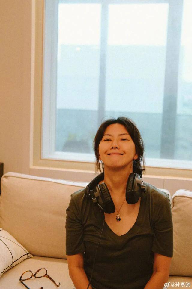 韩红透露孙燕姿捐款超千万<strong></p>
<p>华菱钢铁股票</strong>，以孙女士署名，叮嘱不要公开姓名