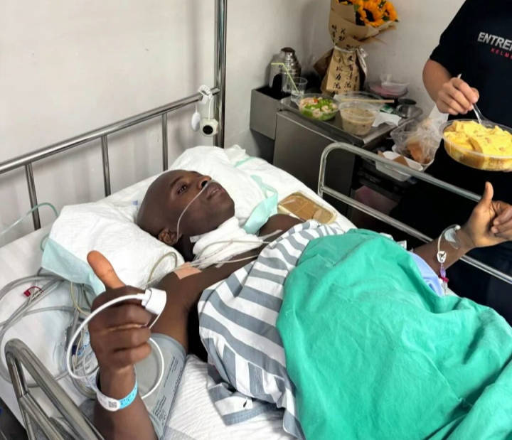 广西平果发布公告：阿萨莫阿颈椎骨折手术完成<strong></p>
<p>攀钢钒钛股票</strong>，身体状况平稳