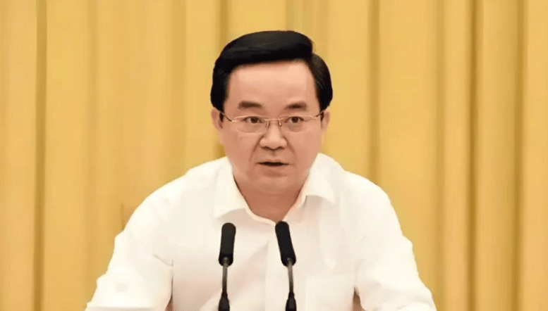 打"虎"！乌兰<strong></p>
<p>奥普光电股票</strong>，任上被查