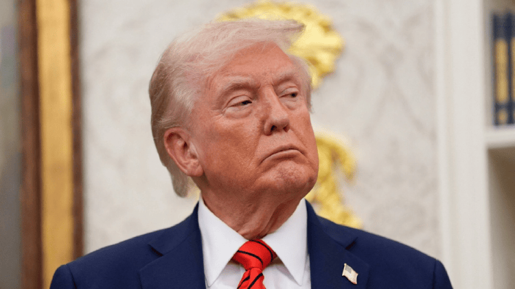 罕见<strong></p>
<p>新华百货股票</strong>！昔日政敌希拉里高度赞扬特朗普：我真心的