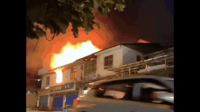 消防安全|充电时做这8件事<strong></p>
<p>四方达股票</strong>，你的手机将会“早衰”！