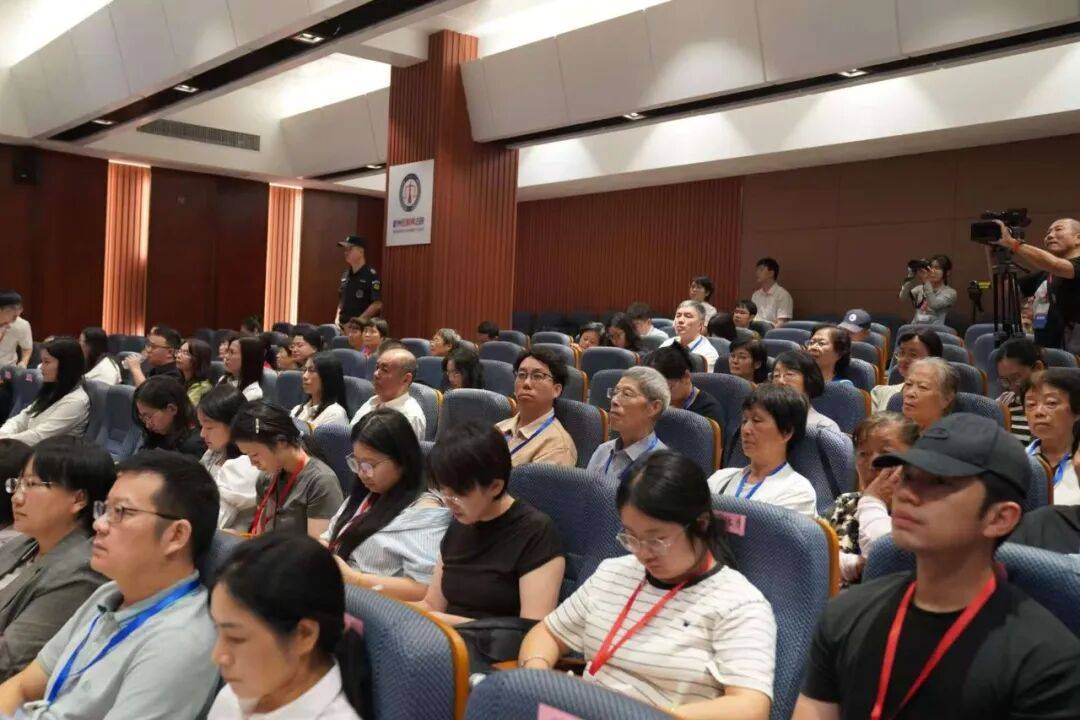 【以案释法】买演唱会票遭“假黄牛”用1068号段诈骗<strong></p>
<p>股票论坛网</strong>，号商被判赔50万元！