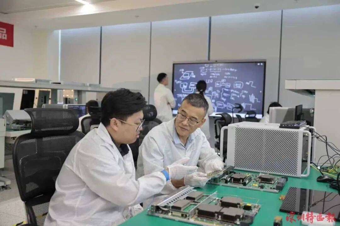 突破封锁<strong></p>
<p>豪迈科技股票</strong>！国产！！可满足3-5nm芯片需求！！！