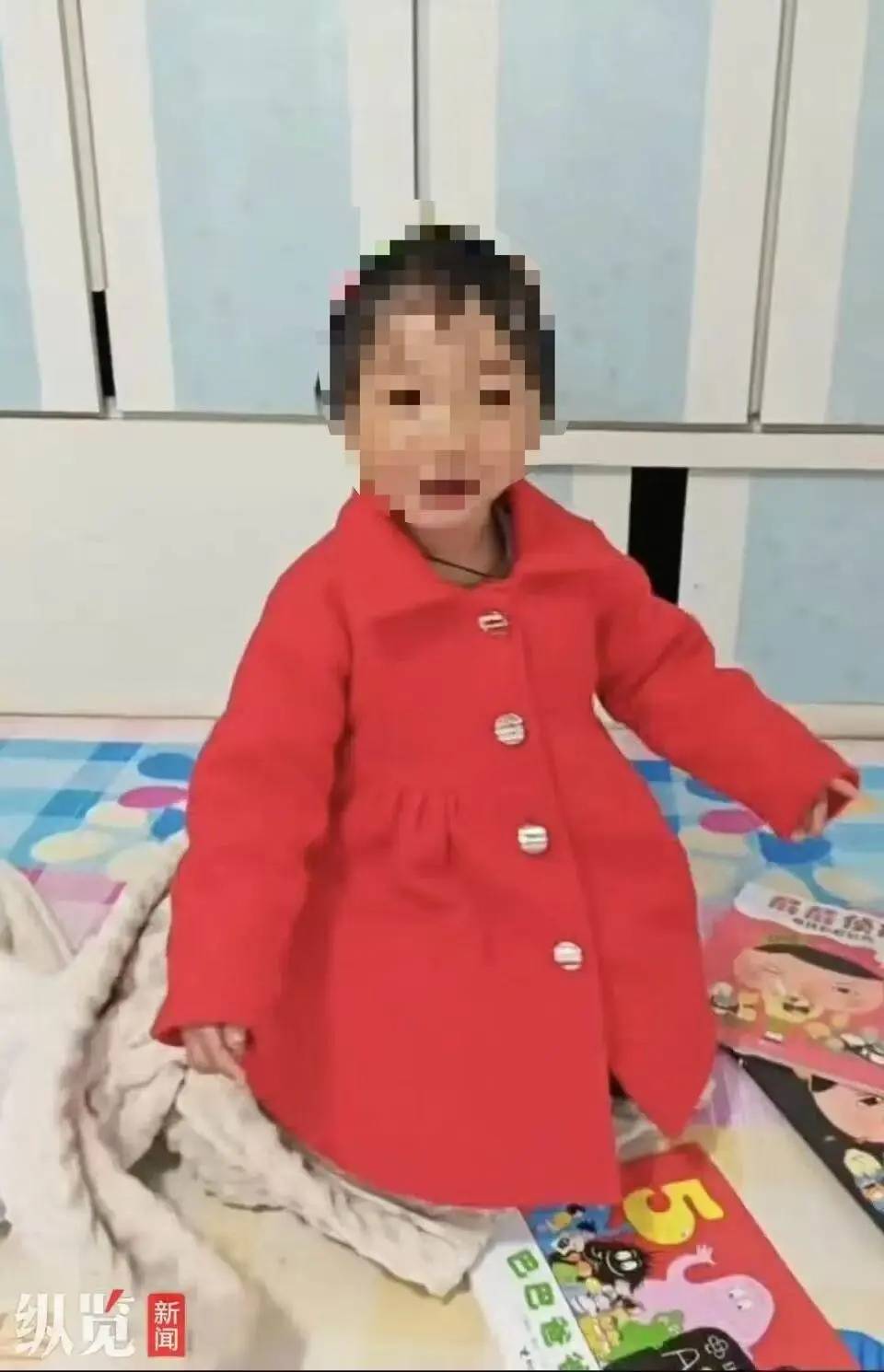 辽宁4岁女童称睡醒后自行下车<strong></p>
<p>永鼎股份股票</strong>，迷路后睡在草地，期间无人接触；其母发声