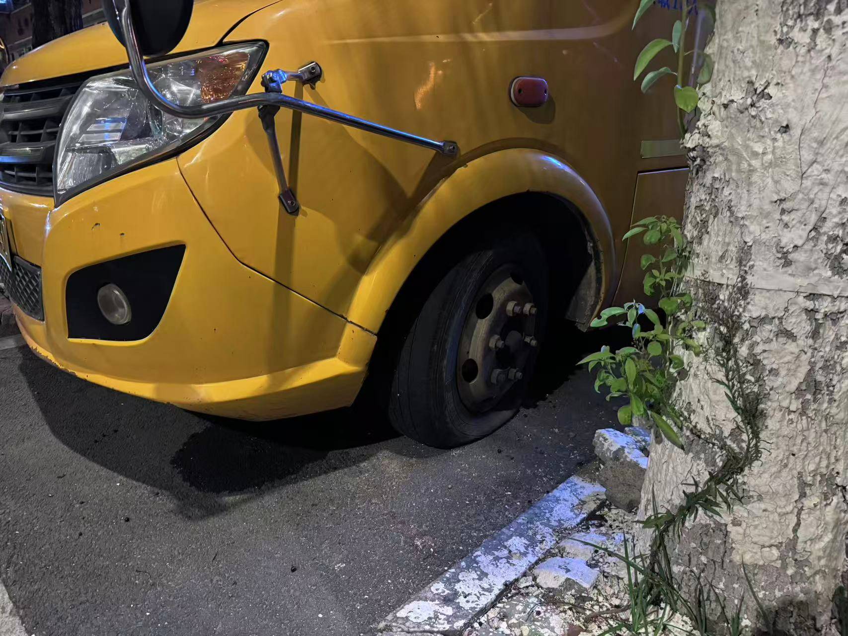 在县城当老师<strong></p>
<p>永鼎股份股票</strong>,没那么吃香了