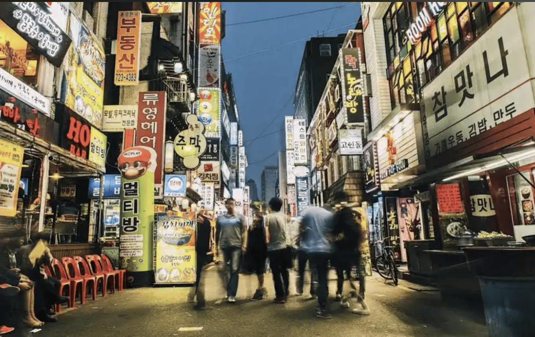 “打车300、烤肉1000”<strong></p>
<p>东晶电子股票</strong>，第一批免签去韩国的人已经“破产”了