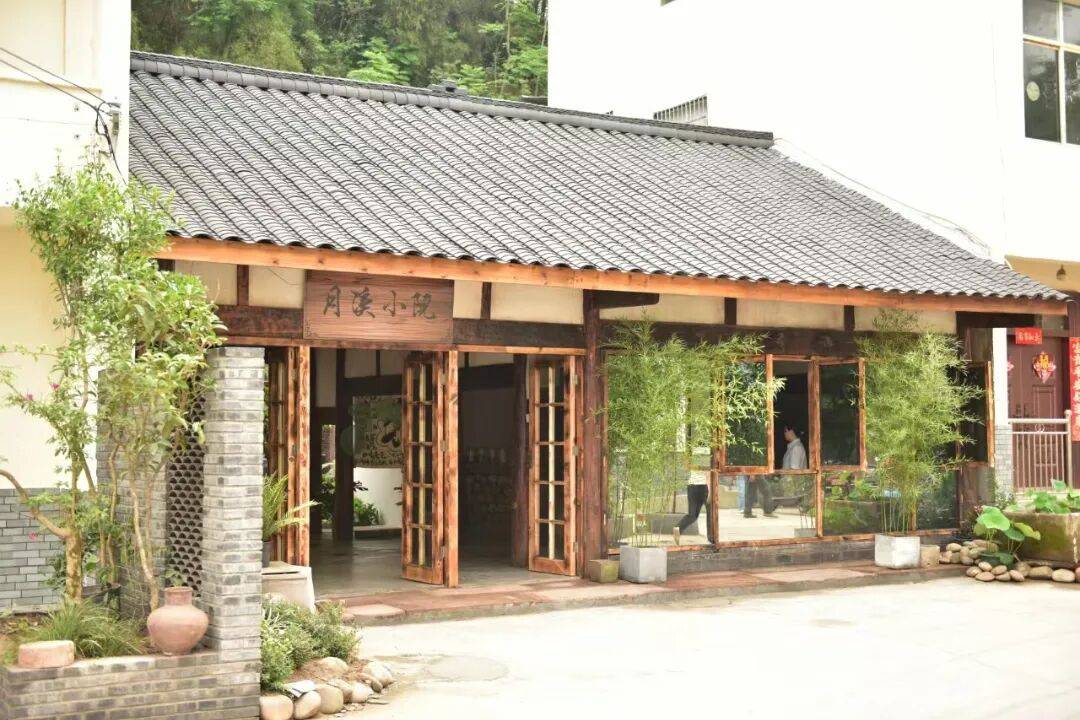 第三批“巴蜀美丽庭院示范片”项目<strong></p>
<p>东晶电子股票</strong>，全部完工！