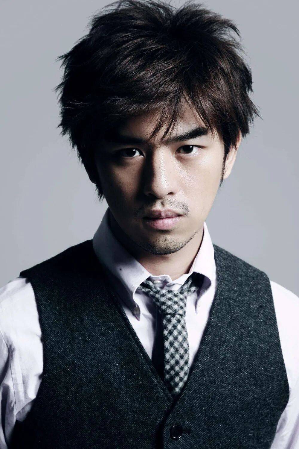 演员贾静雯回应修杰楷被拘提:震惊不已<strong></p>
<p>云南白药股票</strong>,孩子目睹父亲被上铐受惊吓