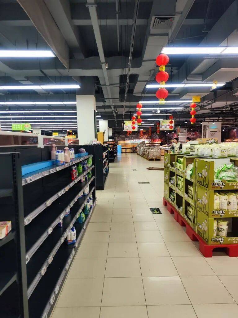 货架几近清空<strong></p>
<p>陕西能源股票</strong>!杭州又一大超市要关门!不少人常去
