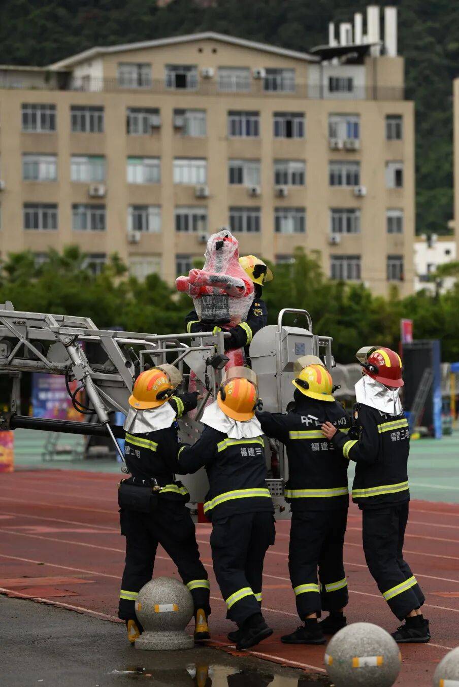 燃动赛场<strong></p>
<p>三友化工股票</strong>！三明消防激战 2025全省岗位练兵“龙虎榜”比武