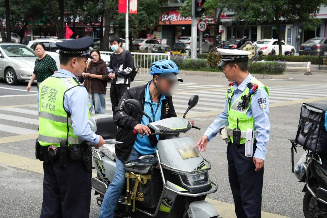 紧急提醒<strong></p>
<p>飞乐音响股票</strong>!福州全市严查!持续到明年1月!