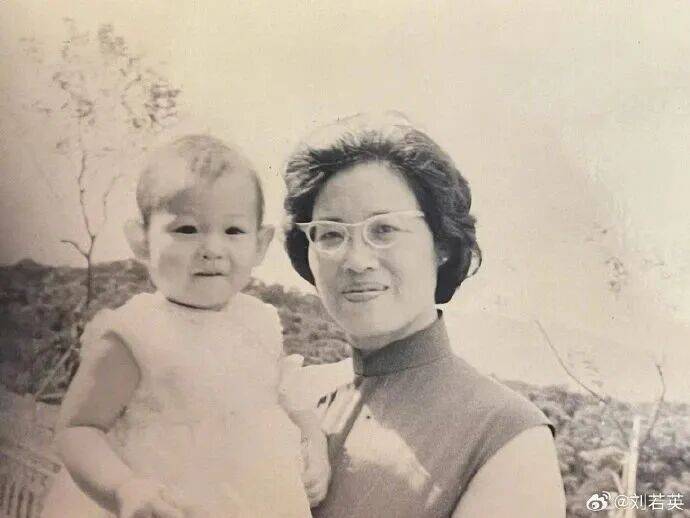 确认了<strong></p>
<p>飞乐音响股票</strong>!是著名歌手刘若英的爷爷