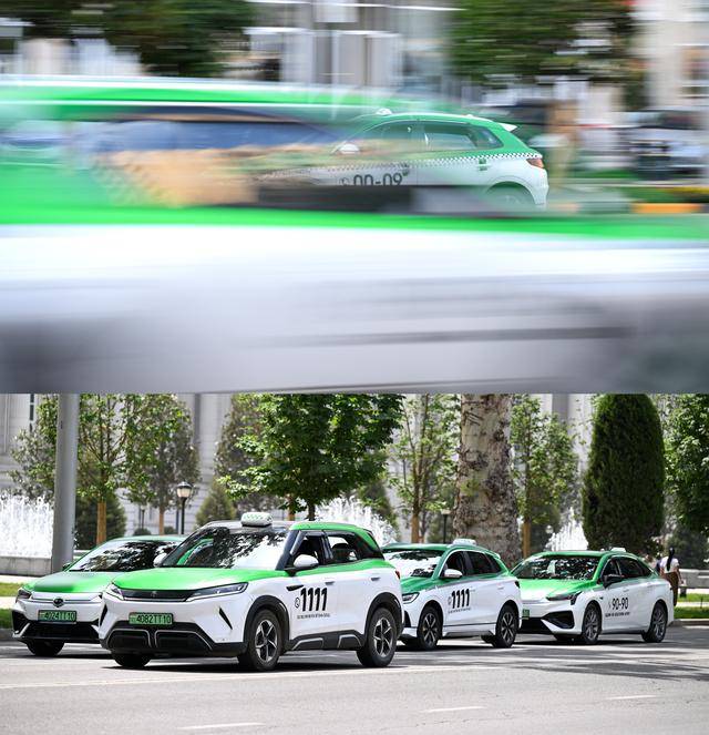 青年说 | 到中亚<strong></p>
<p>英特尔股票</strong>，奔赴一场激动人心的“探秘”