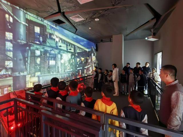 “泉民消防<strong></p>
<p>乐普医疗股票</strong>，生命至上”山东师范大学附属小学2024级7班雏鹰小队活动举行