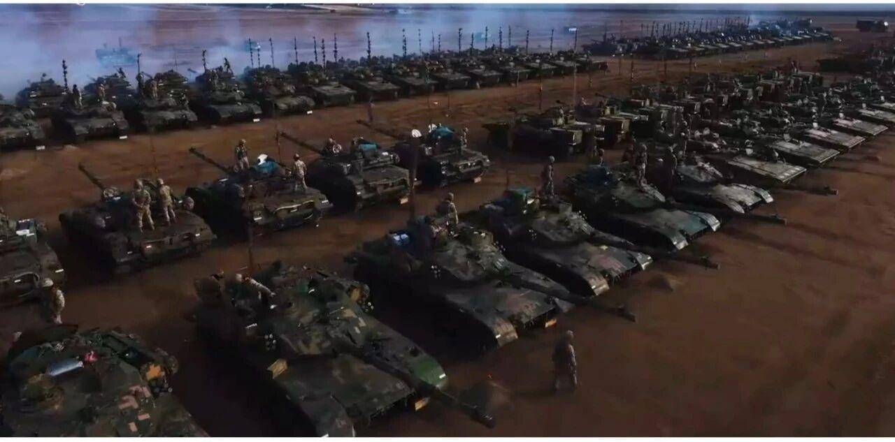 大场面!机器狗、无人机开路<strong></p>
<p>奇安信股票</strong>,实兵对抗演练画面公布