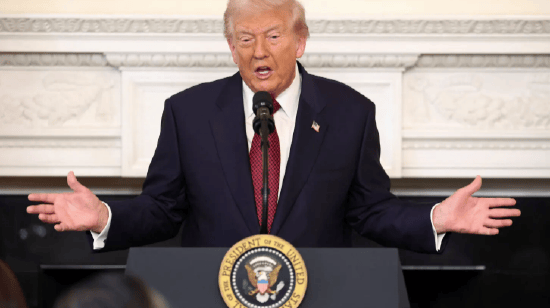 特朗普谈民主党选举压倒性胜利:<strong></p>
<p>厦门港务股票</strong>我认为这对共和党不利