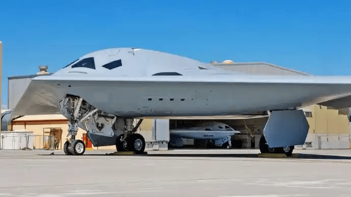 美军为何加速推进B-21“突袭者”轰炸机<strong></p>
<p>龙湖股票</strong>?