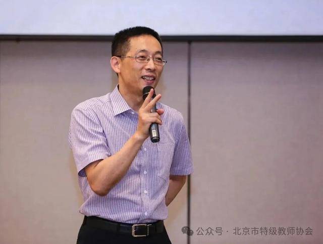 施一公:无论什么学科<strong></p>
<p>今天股票行情</strong>,物理、工程、生物、文科,我认为最不重要的是智商!