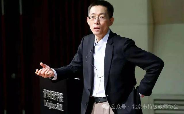 施一公:无论什么学科<strong></p>
<p>今天股票行情</strong>,物理、工程、生物、文科,我认为最不重要的是智商!