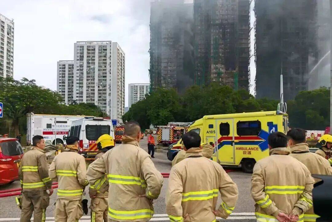 明火逐渐被扑灭<strong></p>
<p>汇金科技股票</strong>!谢霆锋、佘诗曼、陈伟霆等明星为香港受灾民众祈福