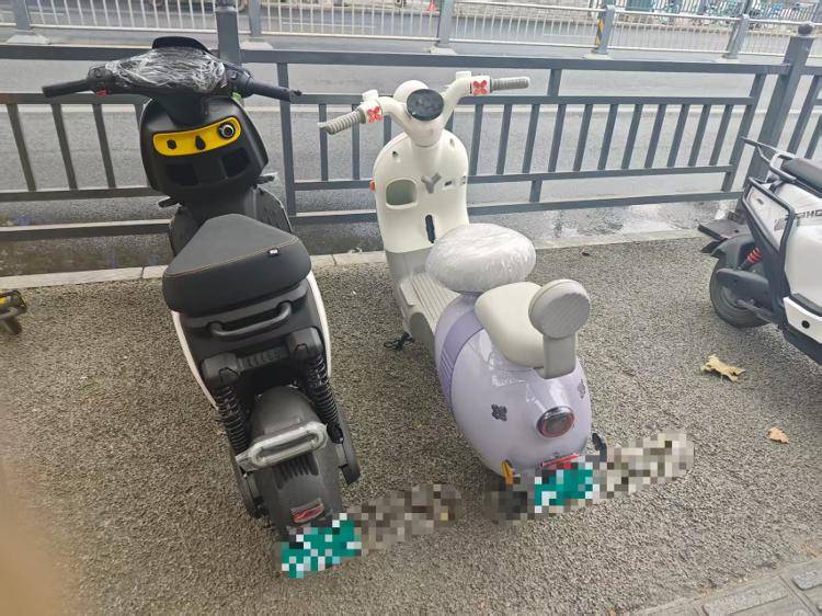 旧国标“小电驴”正式禁售<strong></p>
<p>华新水泥股票</strong>，新车型普遍涨价300元，市场现旧国标“0公里二手车”