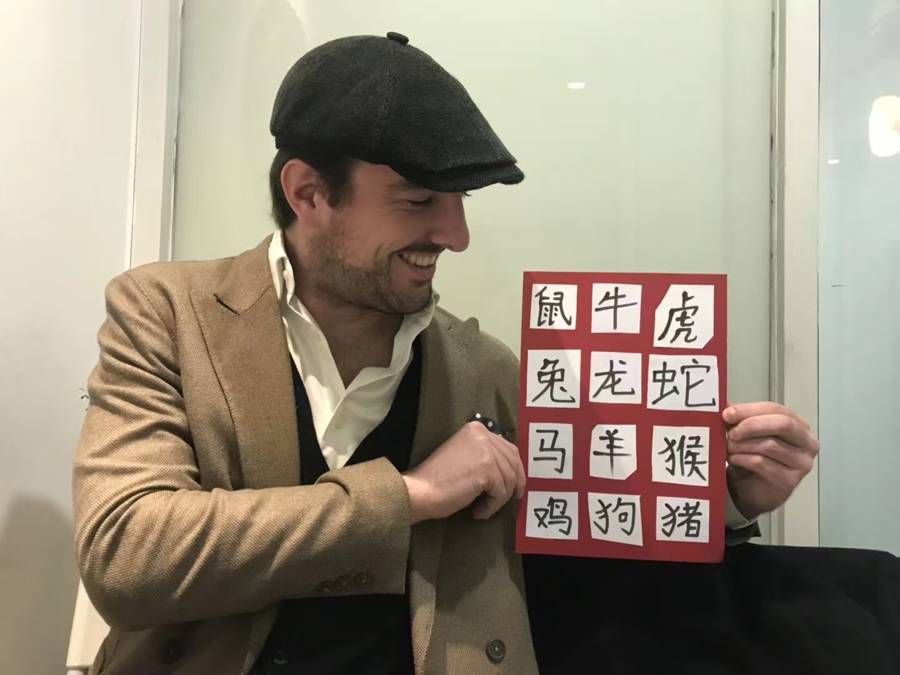 法国人在上海开店<strong></p>
<p>北京科锐股票</strong>，只卖白色衣服竟然火了丨上海滩上洋掌柜