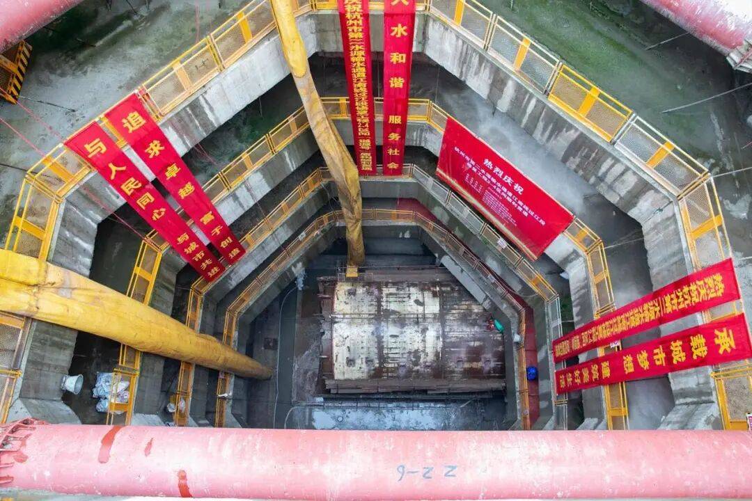 杭州滨江、萧山、大江东市民喝上千岛湖水<strong></p>
<p>深圳能源股票</strong>！钱塘江南岸有了“双水源”