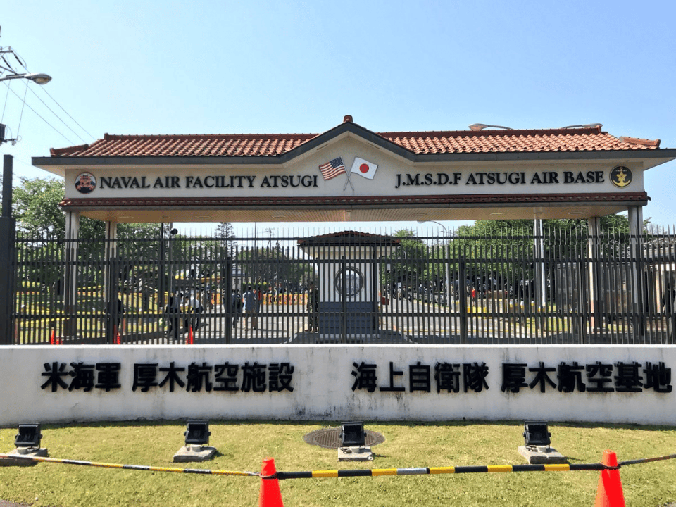 乌克兰不入北约<strong></p>
<p>天音控股股票</strong>?泽连斯基同意下课?