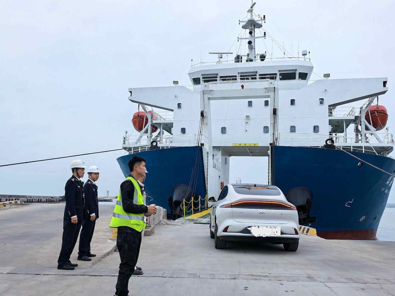 海南自贸港将迎来全岛封关<strong></p>
<p>紫江企业股票</strong>,琼州海峡客货运量显著增长