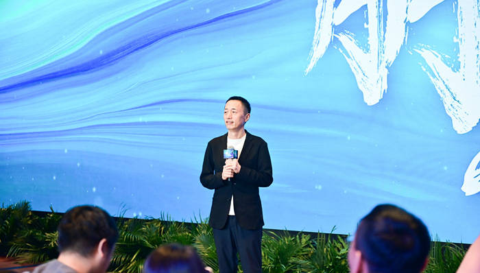 郁亮退休<strong></p>
<p>羚锐制药股票</strong>，万科超百亿债务难题待解