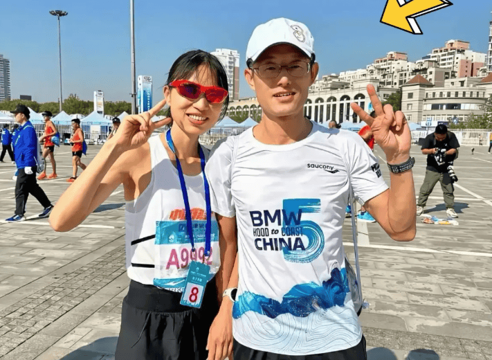 张水华辞职后携老公直播秀恩爱<strong></p>
<p>黄金股票</strong>，称白岩松是自己恩人