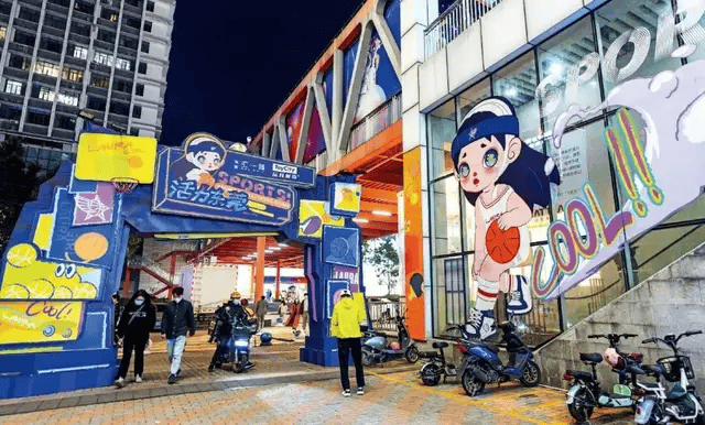 一边万人大厂停工<strong></p>
<p>红太阳股票</strong>，一边出口订单暴增：“潮玩之都”东莞，深陷冰火两重天